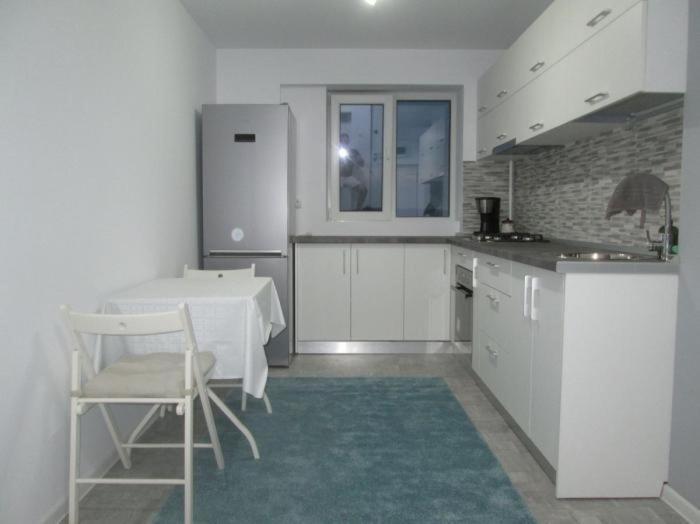 Apartament Tanya Търговище Екстериор снимка